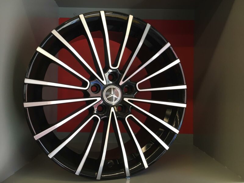 Cerchi mercedes benz classe A B C E Viano Vito 18 pollici