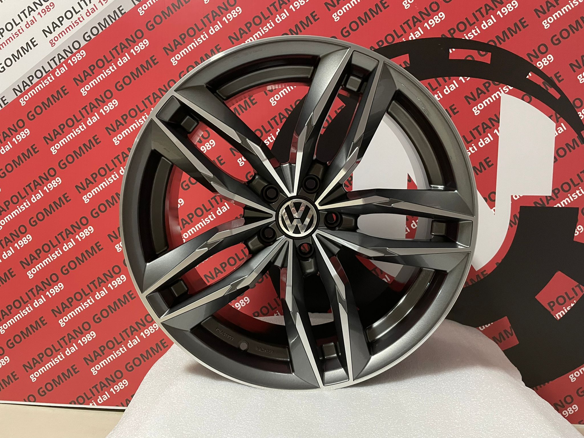 Cerchi Golf 5 6 7 8 scirocco t-rock 17 pollici rs6