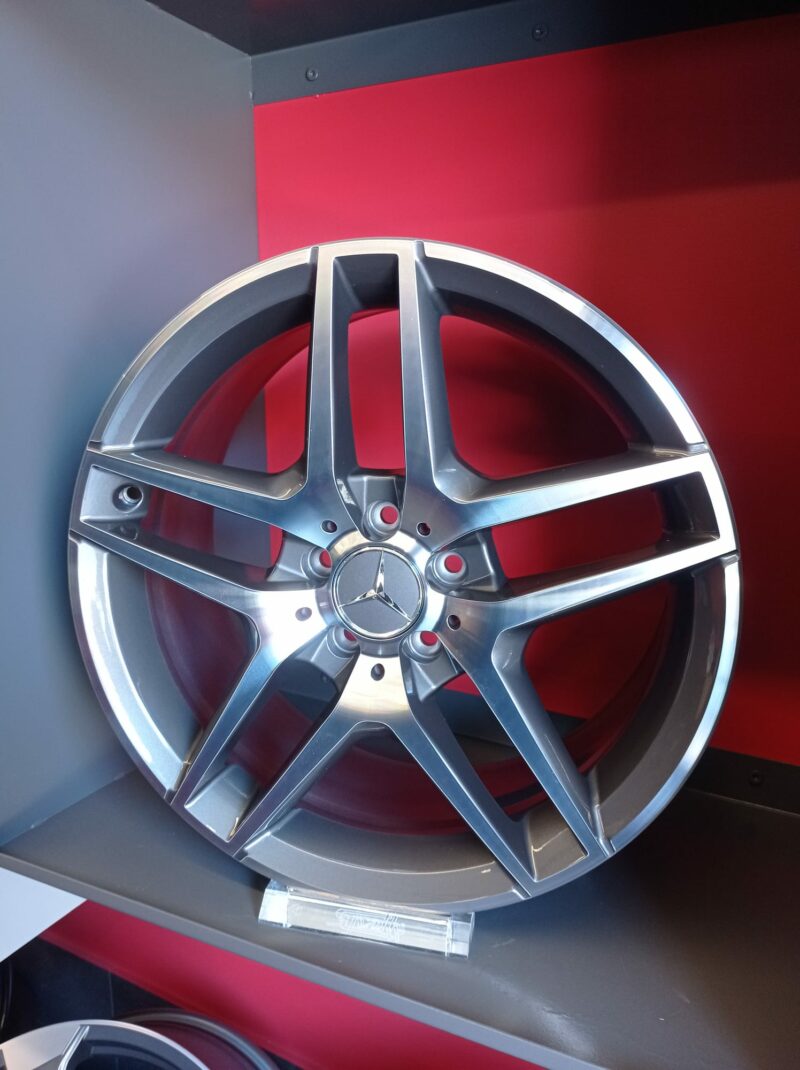 Cerchi Mercedes classe A B C E W GLC GLA SLC 19 pollici - immagine 4
