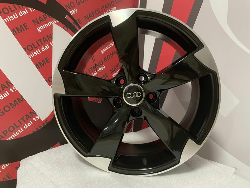 Cerchi Audi A3 S3 Rs3 8p 8v 8y 17 pollici rotor nero lucido (1)