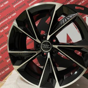 Cerchi Audi A3 A4 A6 Q2 Q3 Q5 TT 18 pollici rs7 sport (6)