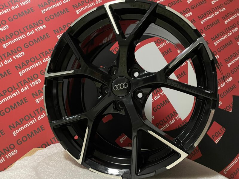 Cerchi RS3 8y Audi A3 A4 A6 Q2 Q3 Q5 TT 18 pollici 8y (3)