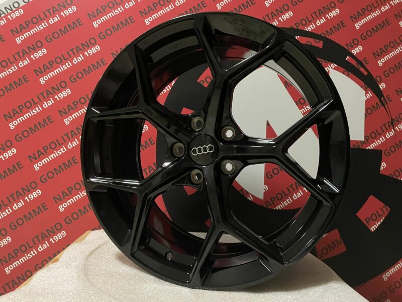 Cerchi Audi A3 S3 Rs3 8p 8v 8y 18 pollici rs6 performance nuovo (3)
