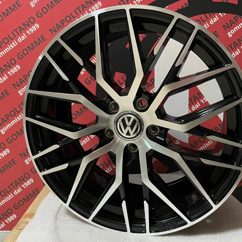 Cerchi Golf Scirocco Passat Tiguan Tcross 18 pollici Mam nero diamantato (2)