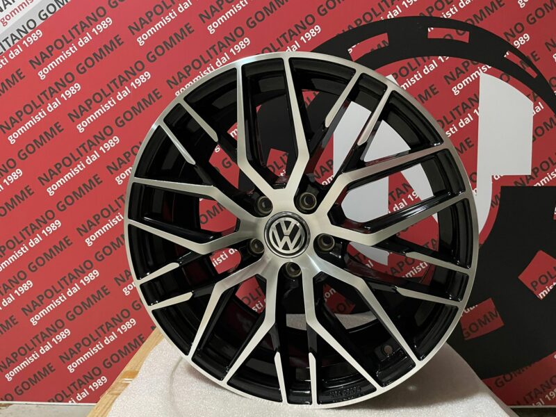 Cerchi Golf Scirocco Passat Tiguan Tcross 18 pollici Mam nero diamantato (3)