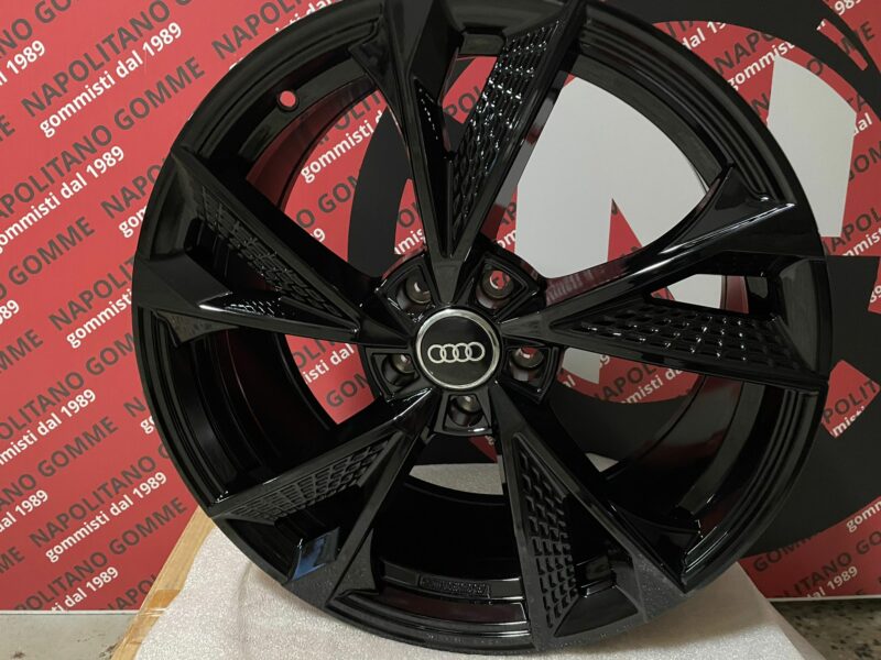 Cerchi Audi A3 A4 A6 Q2 Q3 Q5 TT 18 pollici rs7 full black nad (1)