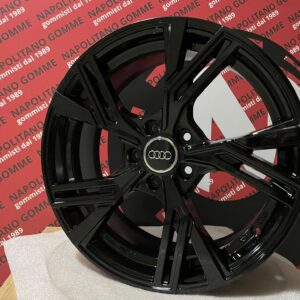 Cerchi Audi A3 A4 A6 Q2 Q3 Q5 TT 17 pollici rs6 3