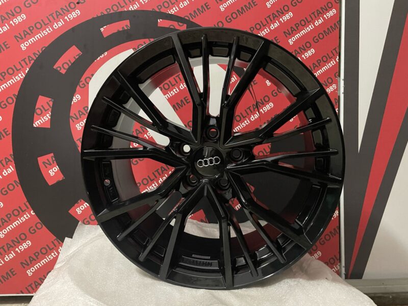 Cerchi Audi A3 A4 A6 Q2 Q3 Q5 TT 18 pollici Mak nero lucido (1)