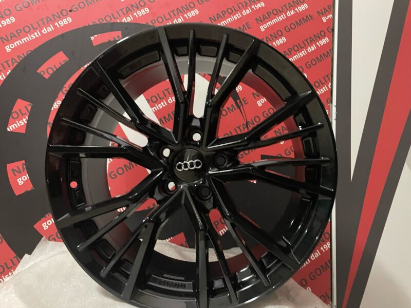 Cerchi Audi A3 A4 A6 Q2 Q3 Q5 TT 18 pollici Mak nero lucido (3)