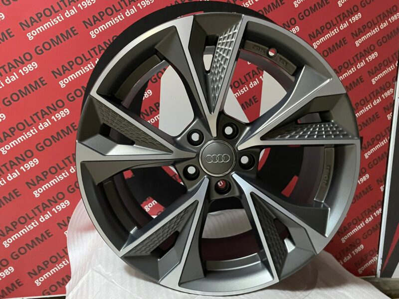 Cerchi Audi A4 A5 A6 Q2 Q3 Q5 TT 19 pollici rs7 (4)