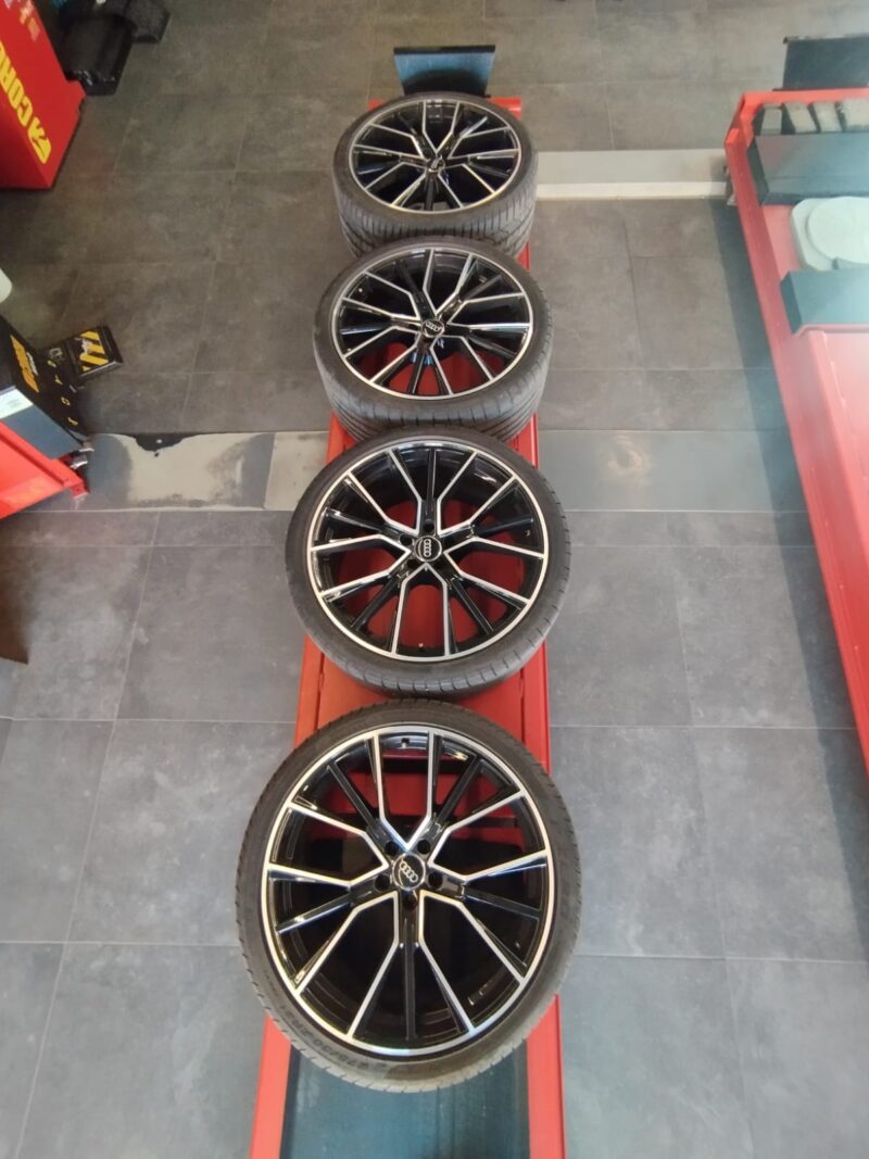 Cerchi e pneumatici audi a6 a7 a8 21 pollici usati