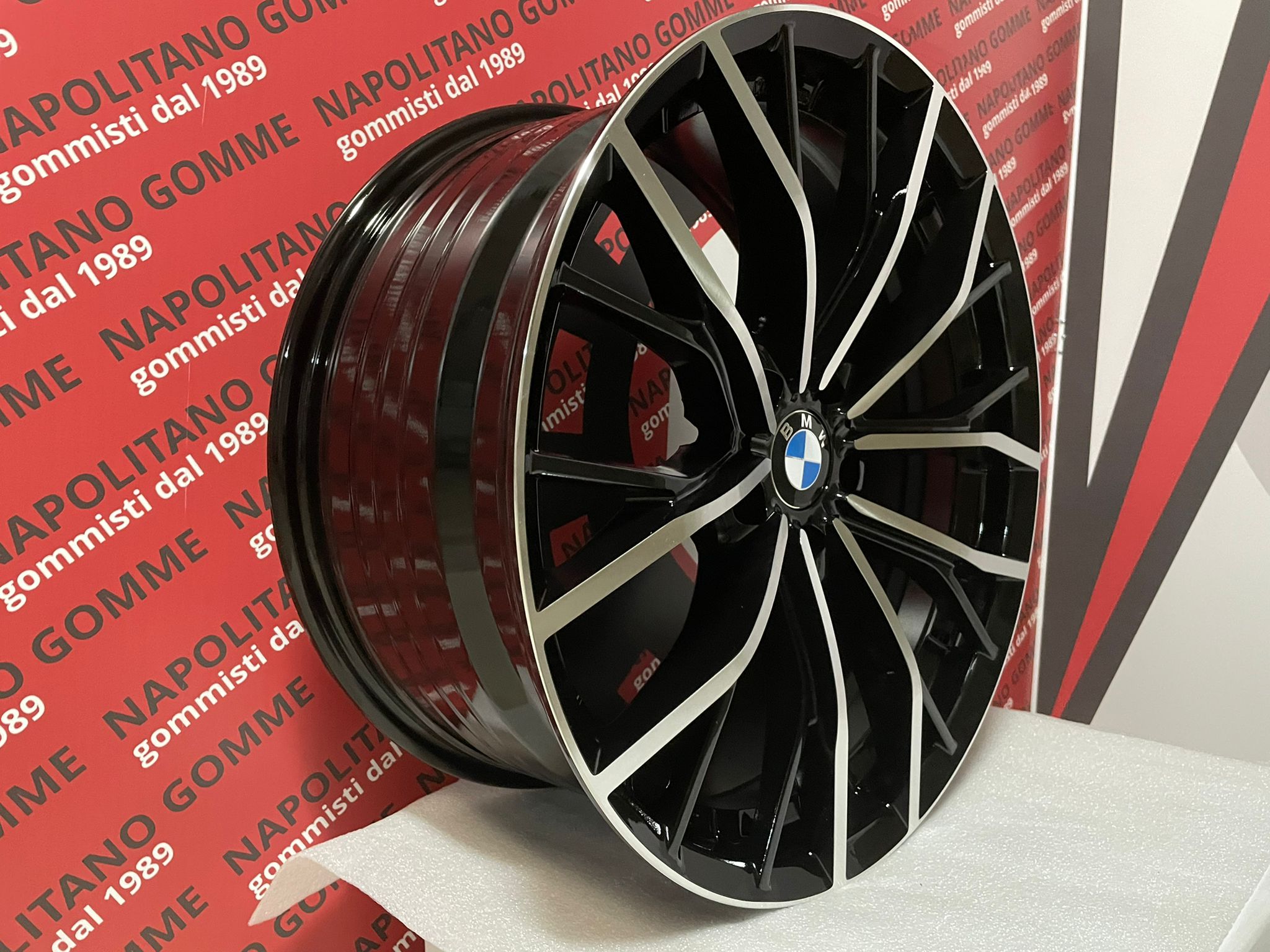 Cerchi Bmw serie 3 4 5 6 7 x1 x3 x4 z4 17 pollici mak mark (2)