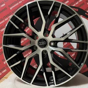 Cerchi Audi A3 A4 A6 Q2 Q3 Q5 TT 17 pollici mam rs4 (3)