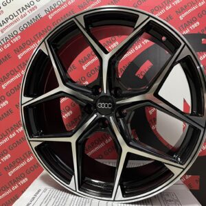 Cerchi in lega compatibili per audi da 18 pollici nero diamantato modello rs3