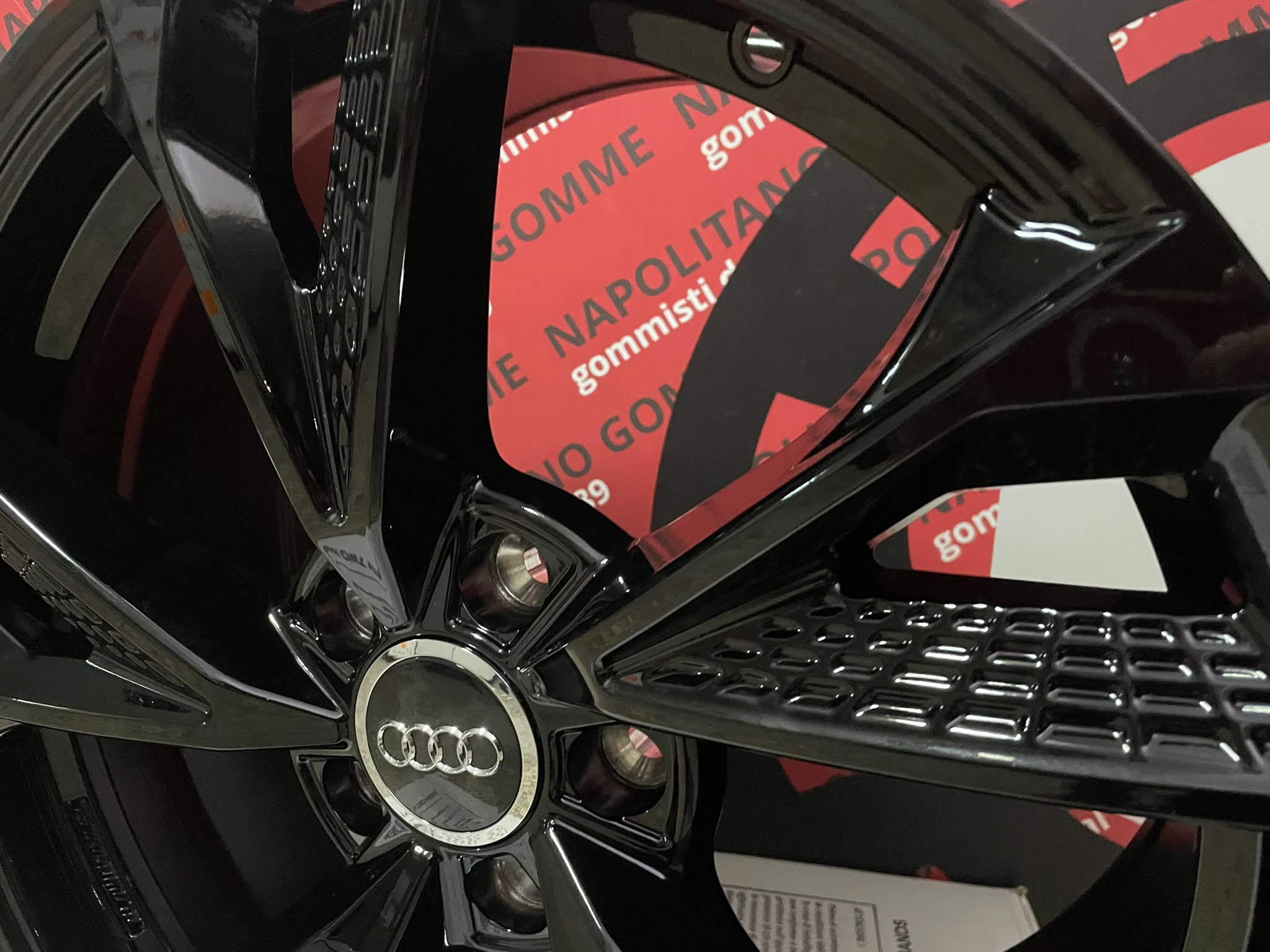 Cerchi in lega compatibili per audi a3 da 17 pollici modello rs7 nero lucido total black